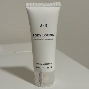 ♡ 5/$20 Lue Body Lotion